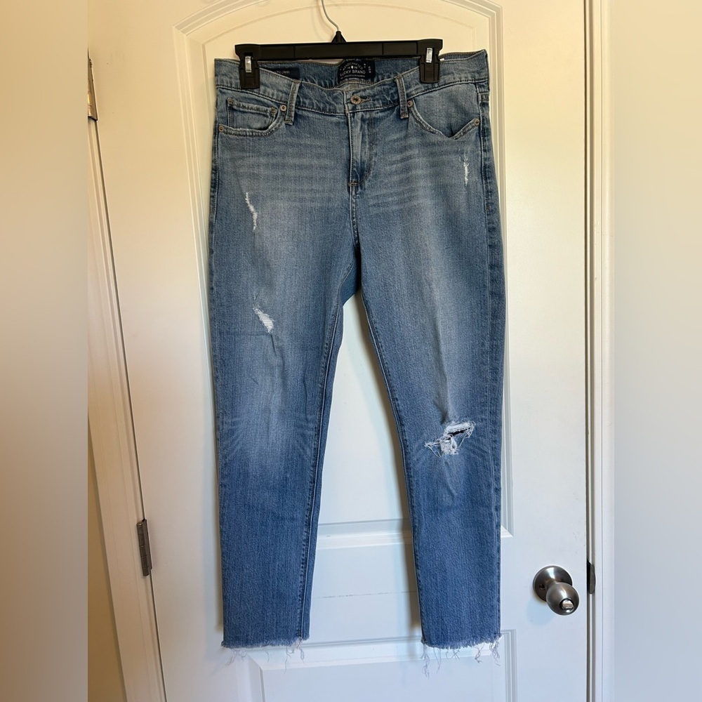 Lucky brand Brooke Capri Women's Strigid Blue Distressed skinny Jeans